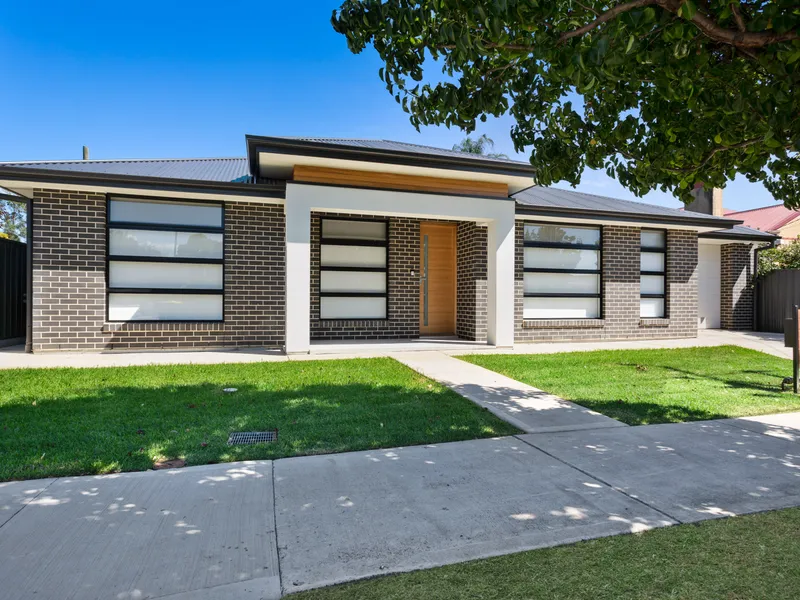 QUALITY BUILT DESIGNER HOME IN INNER CITY LOCATION...