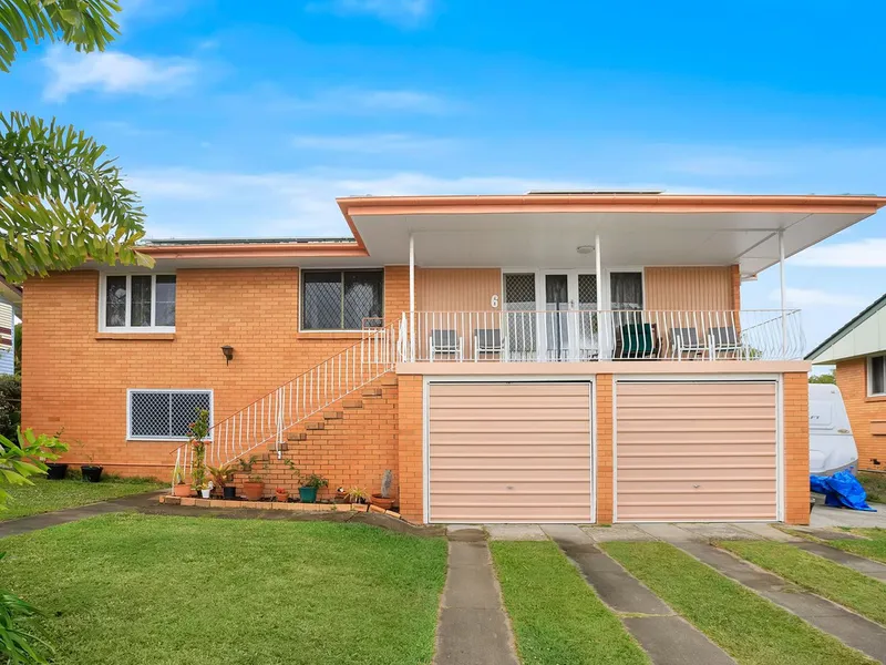 HIGHSET GEM IN THE HEART OF CHERMSIDE WEST!
