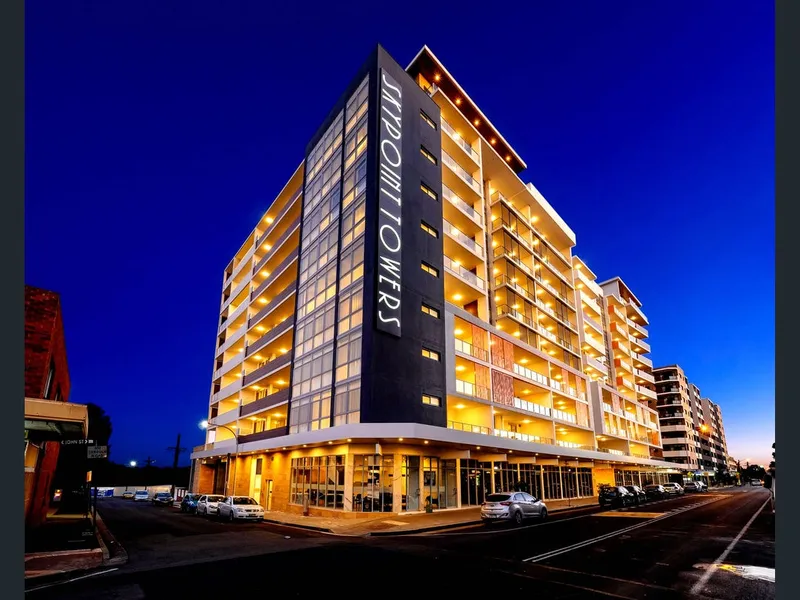 Modern 2 Bedroom Apartment In Prime Location
