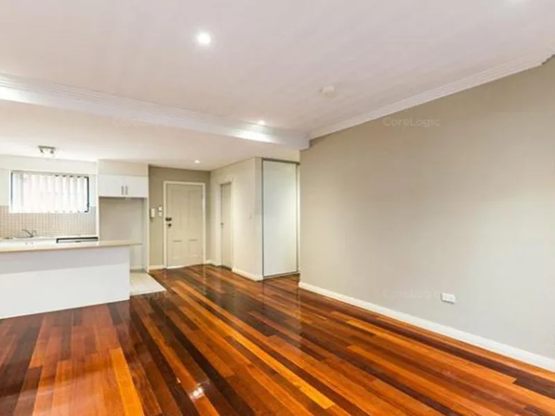 Modern Split Level Townhouse