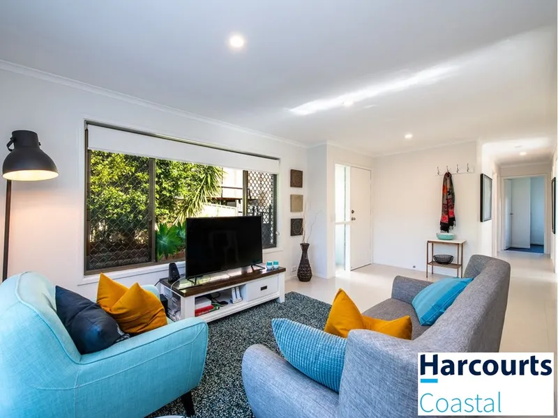 Modern Lowset in Hot Pocket