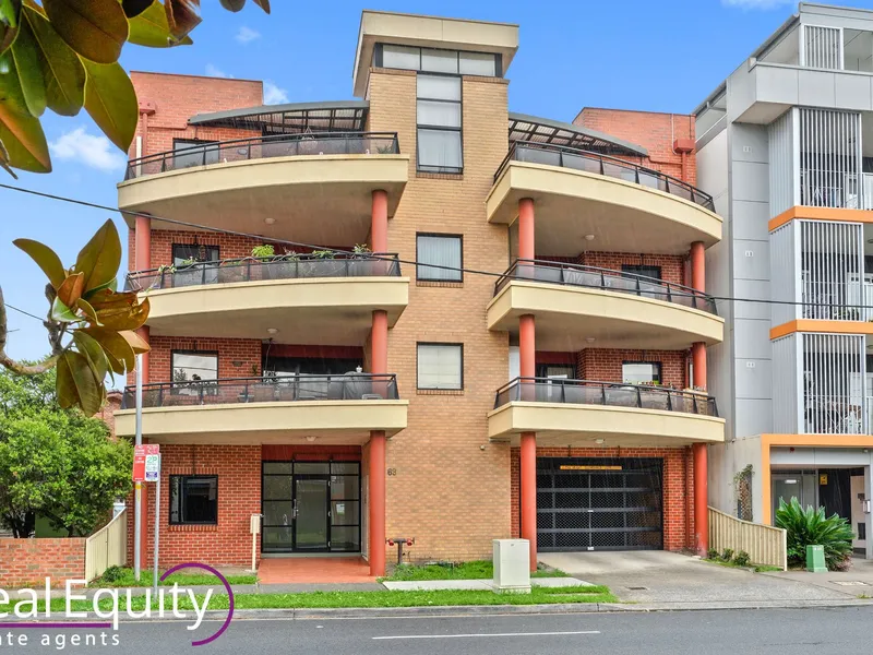 Low Maintenance Living in a Great Location