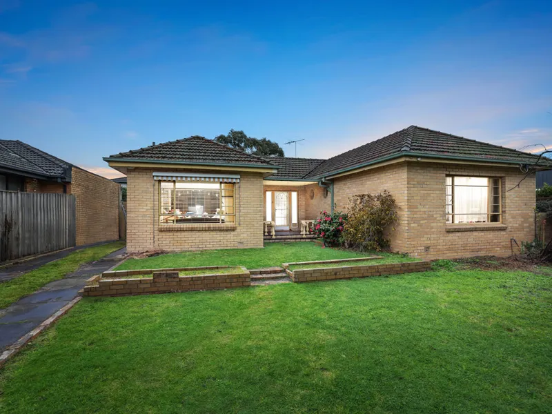 Endless Possibilities on 832sqm approx.