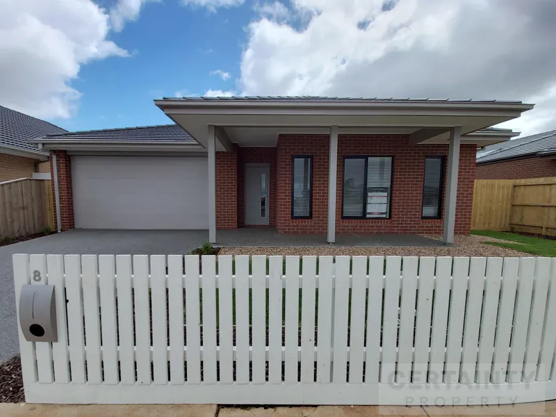 Brand new 4 Bedroom Family Home!