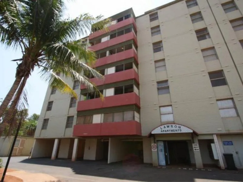FURNISHED 3 X 1 IN SECURE COMPLEX!