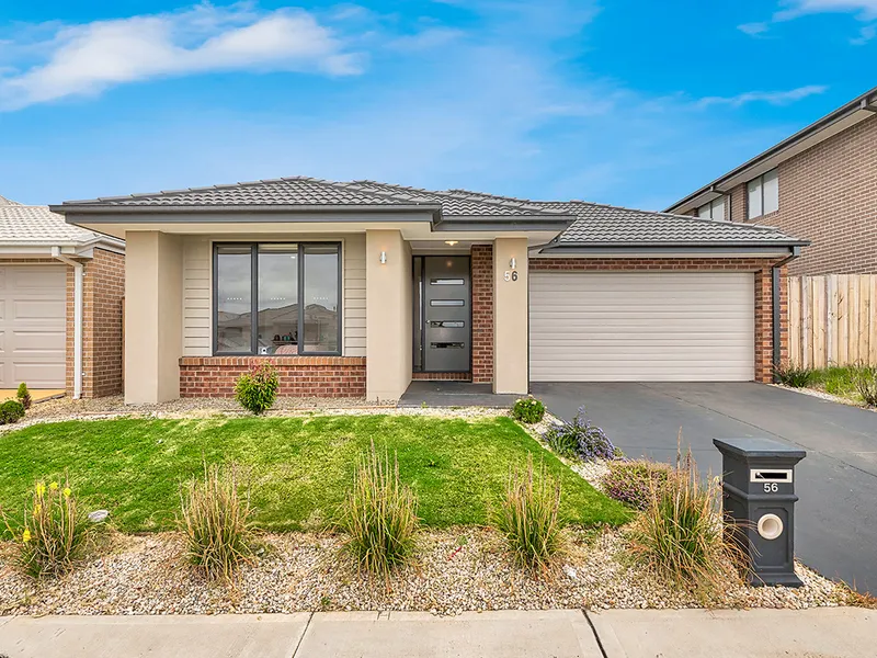 SPECTACULAR HARTLEIGH LIVING!