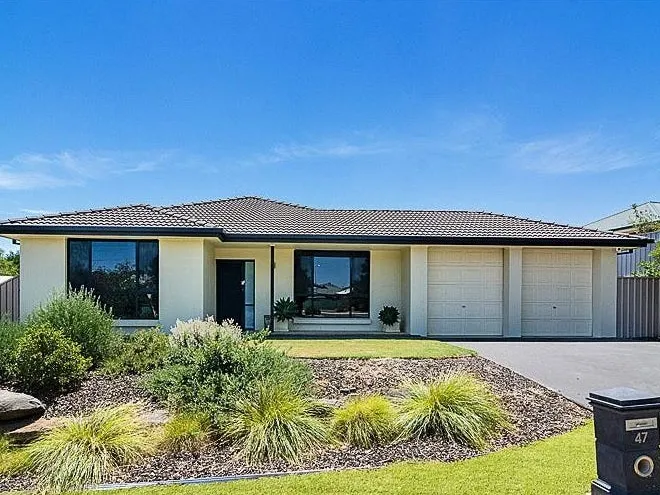 Modern Living in a Sought After Location!