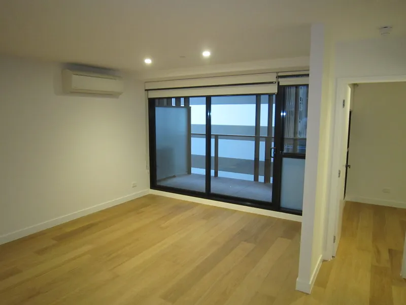 Exclusive One Bedroom Apartment in North Melbourne