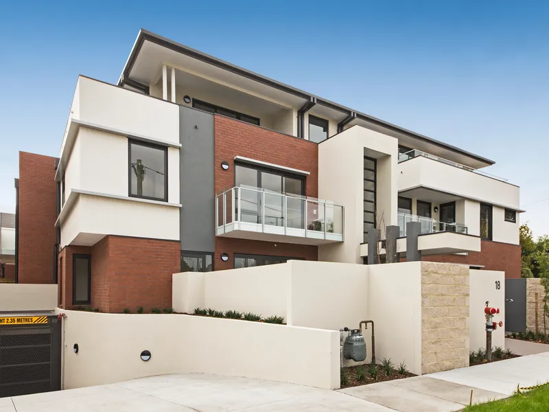 Sophisticated & Spacious!