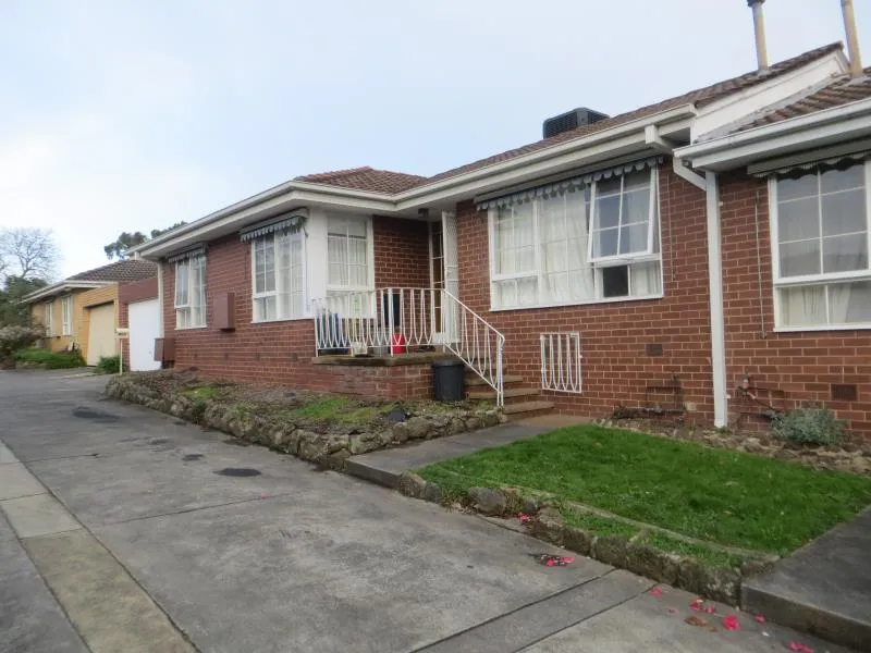 Spacious 3-bedroom unit in an outstanding location!