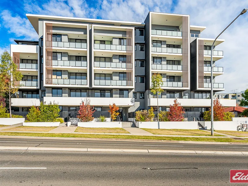 Impressive Three Bedroom Apartment in the Heart of the Penrith CBD