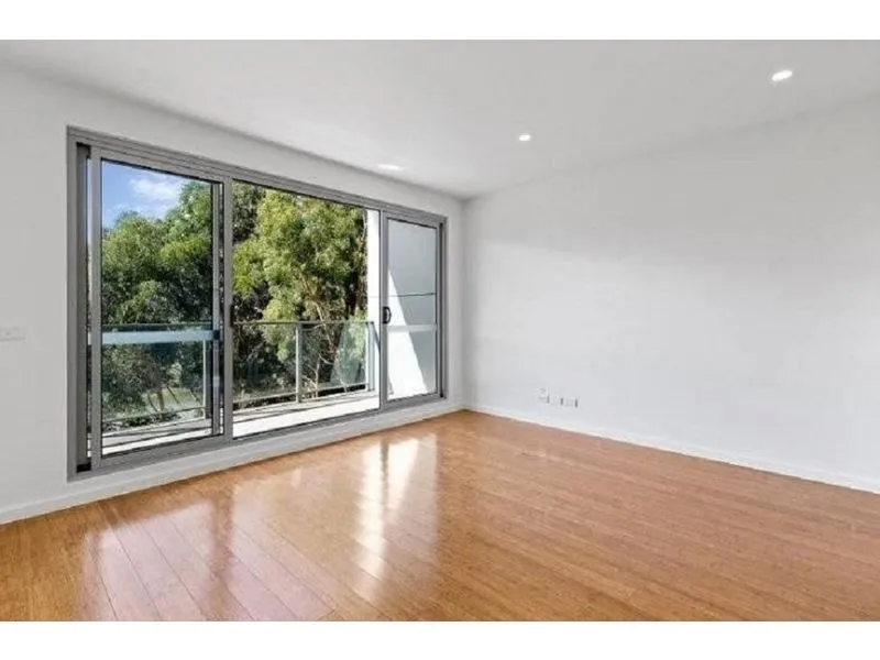 1215 Centre Road, Oakleigh South, Vic 3167  - For Rent.