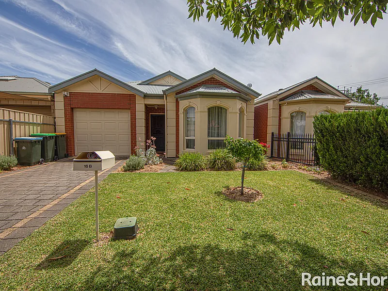 Stunning 4 bedroom house! Suits Your Style!