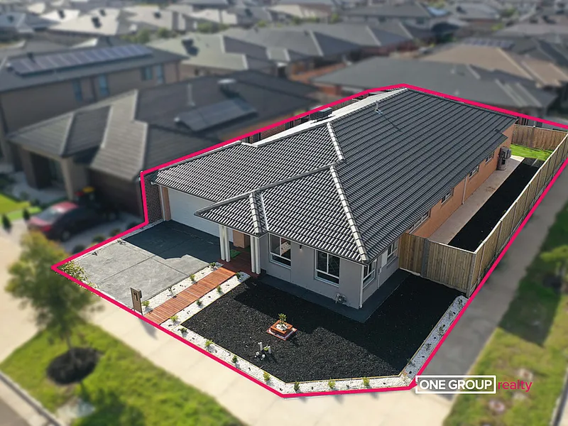 THE MAGNIFICENT PORTER DAVIS LUXURIOUS 4 BEDROOM HOUSE