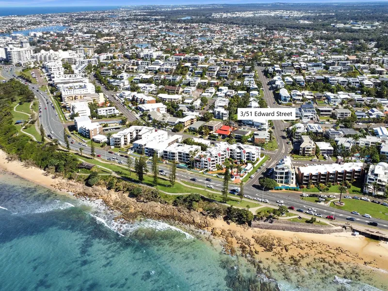 Entry level buy in Alex, so close to the beach