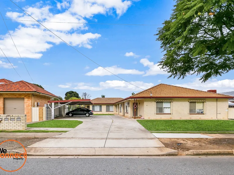 Stylishly Updated Unit In A Location You’ll Love!