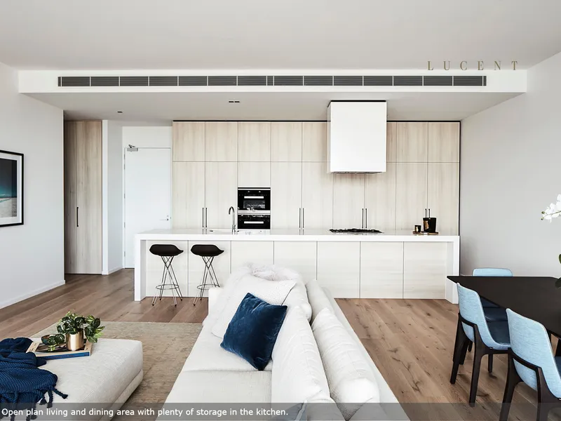 RARE OPPORTUNITY AT LUCENT PENTHOUSE WITH IMPRESSIVE HIGH CEILINGS AND LONG ISLAND KITCHEN! FURNISHED OR UNFURNISHED OPTION AVAILABLE.