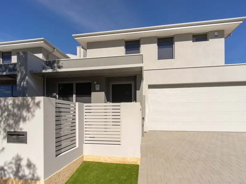 AMAZING 3x2x2 FAMILY HOME IN WEST LEEDERVILLE
