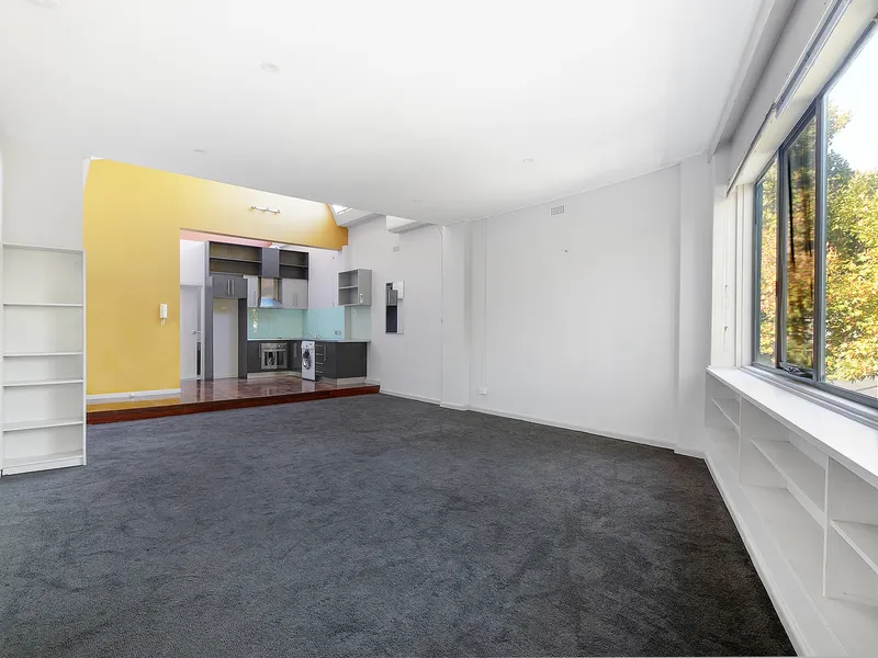 Converted Warehouse Studio Apartment