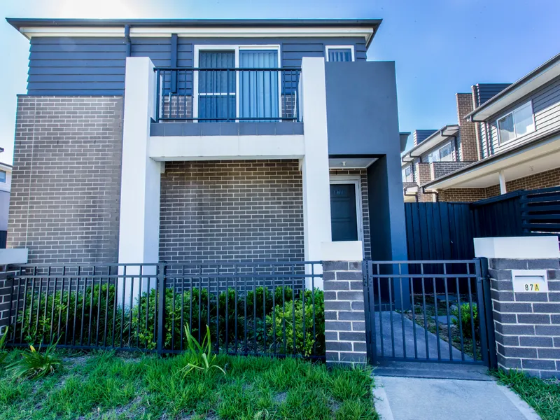 1 Bedroom Flat Walking Distance To Station