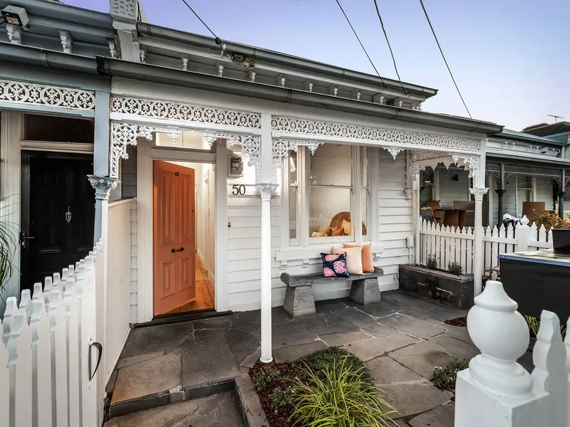 Vibrant Victorian in a Premier Position