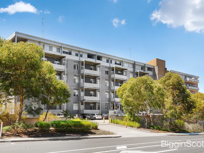 Modern Comfort Right Across Monash University