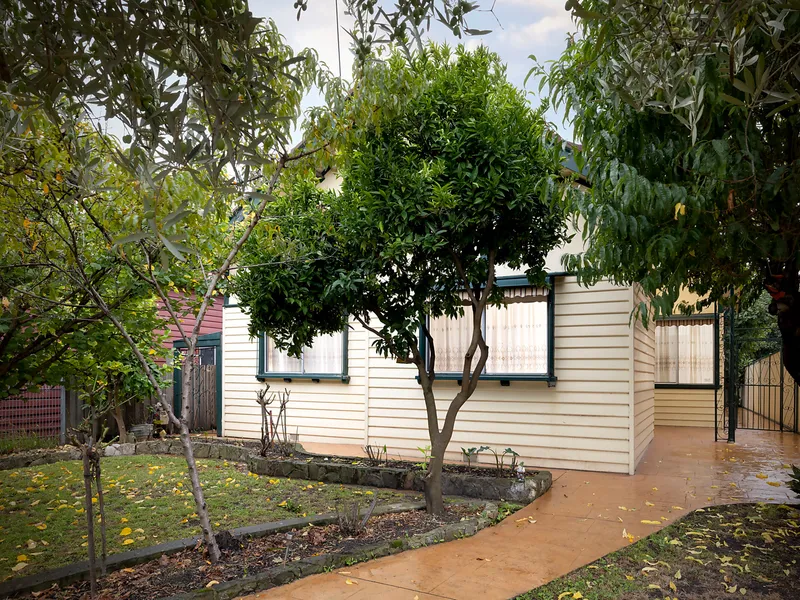 Marvellous family home in a popular Merri Creek pocket