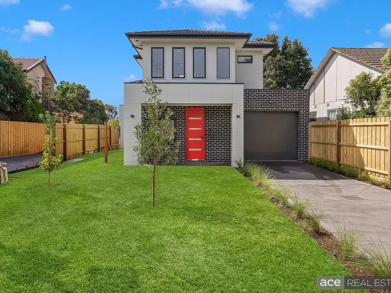 Stylish Entertainer Close To Local Attractions