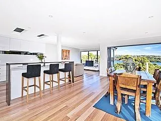 Beautiful & Spacious 3 Bedroom Home on the Northern Beaches Syd