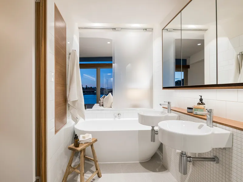 ONLY 2 BRAND NEW RIVERFRONT 4 BEDROOM 2 LIVING ROOM APARTMENTS REMAIN. DON'T MISS OUT!