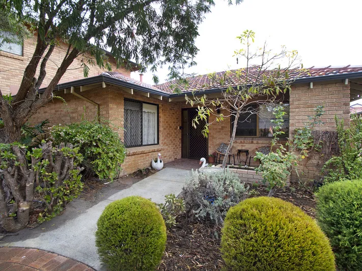 Fantastic affordable ground floor villa close to the clubhouse