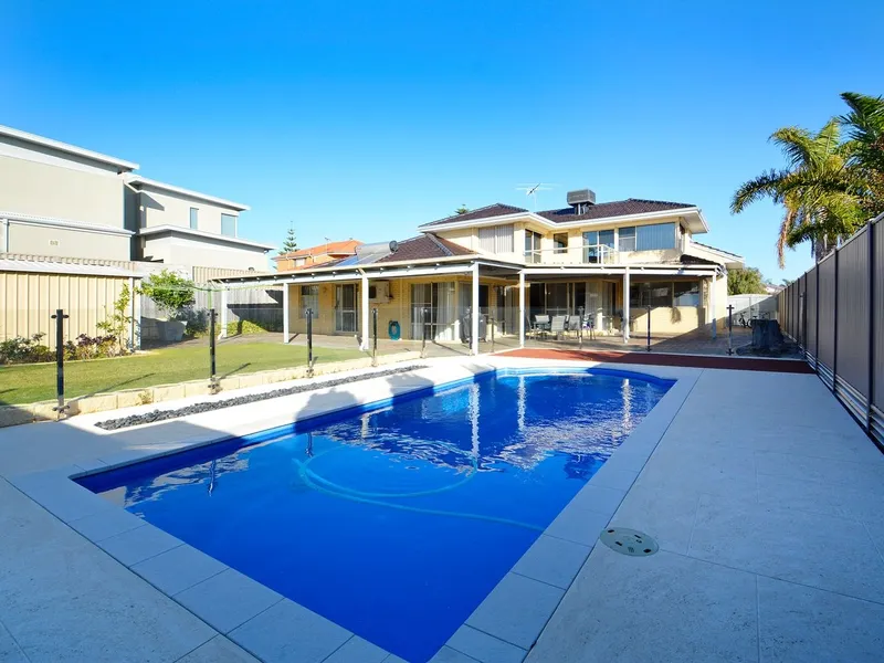 OPEN TO VIEW FRI 16 APR 4.00PM