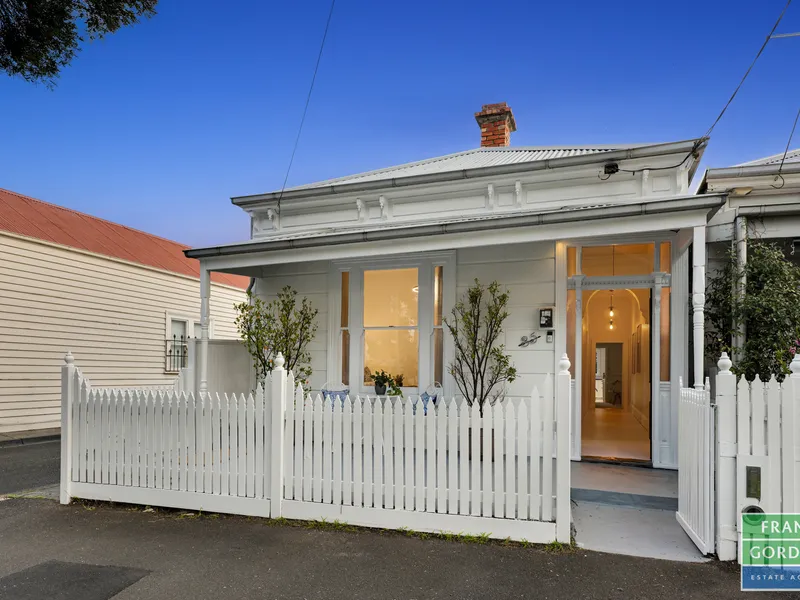 Comfortable & Spacious walking distance to everything