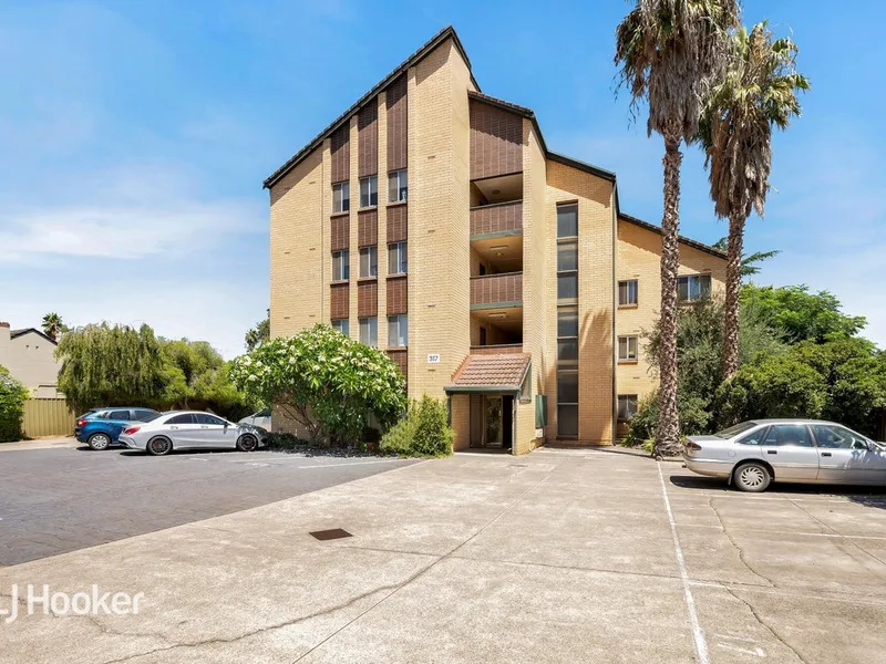 Ready to Reward, Just Steps to The Parade