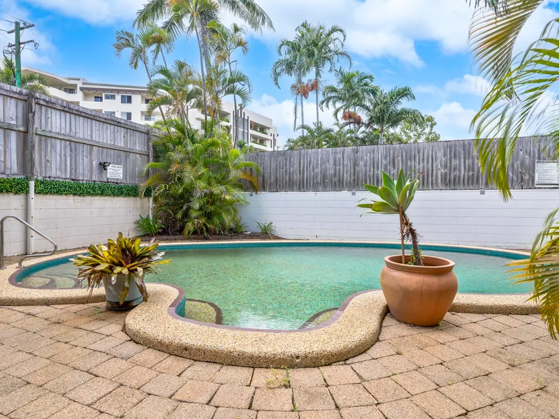 2 BEDROOM BEACHSIDE APARTMENT