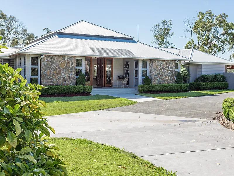Pristine Acreage, 30 Minutes To Noosa Beach