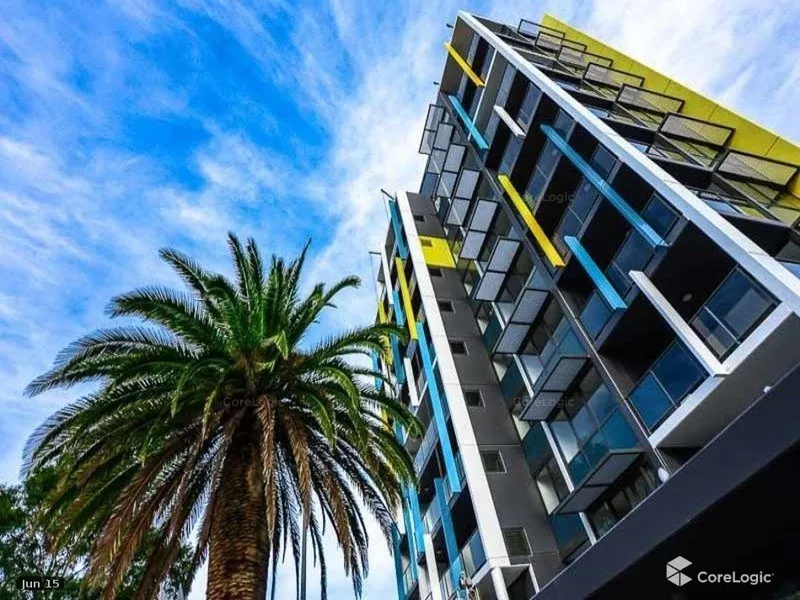 INNER CITY 3 BEDROOM APARTMENT