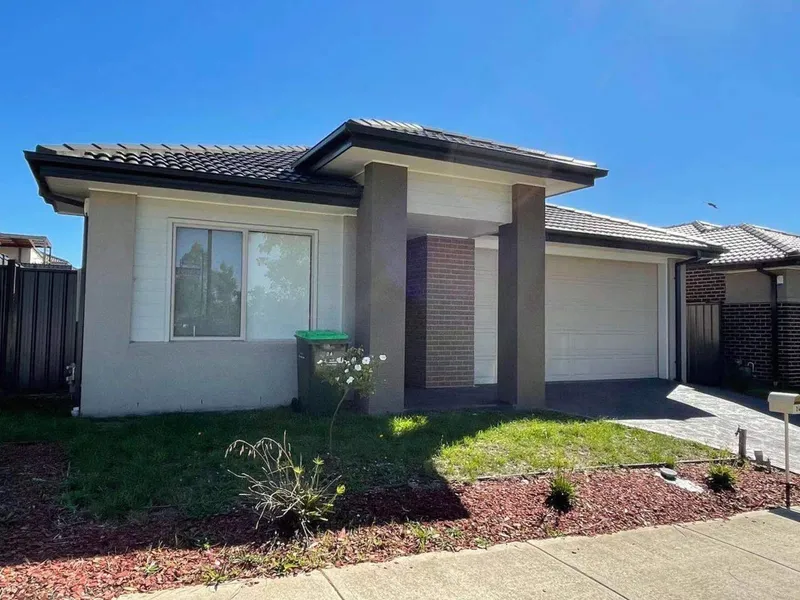 Family Home - Mernda Village Estate