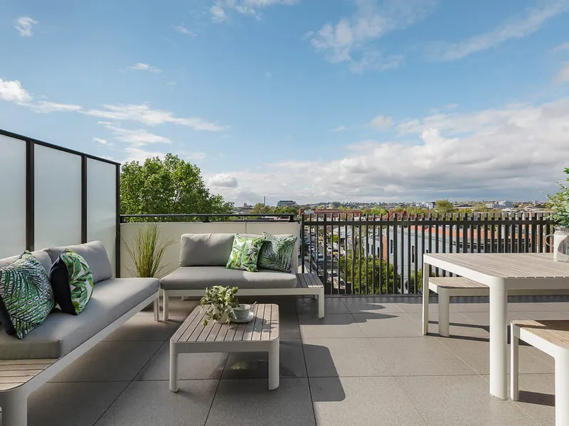 SOPHISTICATED LIVING IN THE HEART OF VIBRANT RICHMOND, MOMENTS TO BARKLY GARDENS