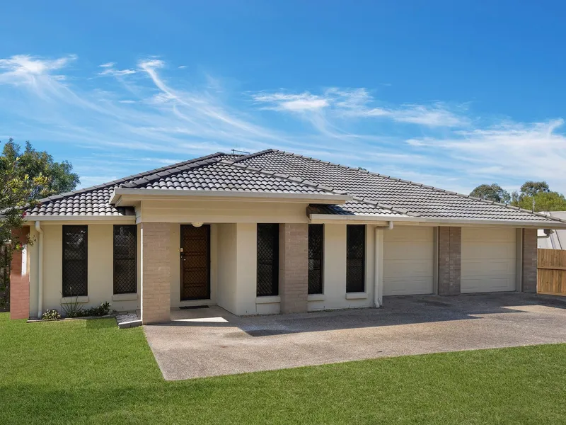 Two Bedroom Duplex with Air-conditioning