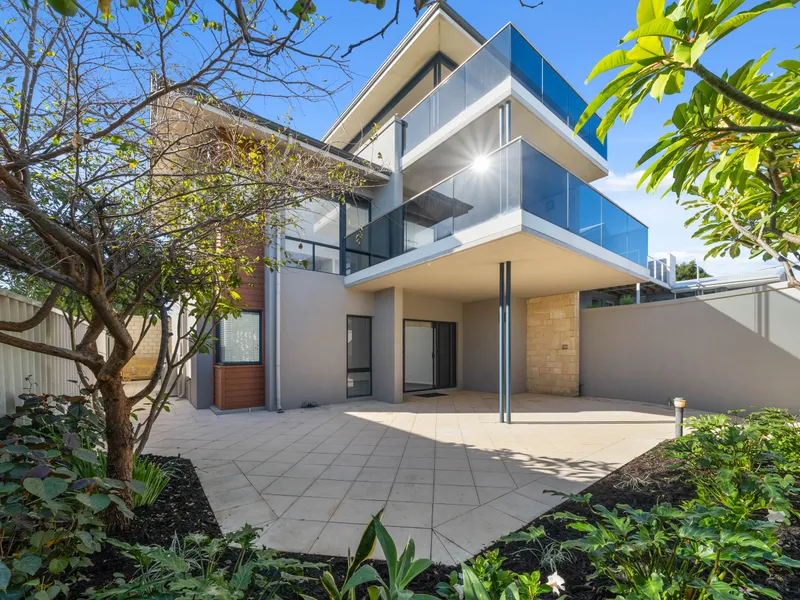 Exciting Beachside Home!