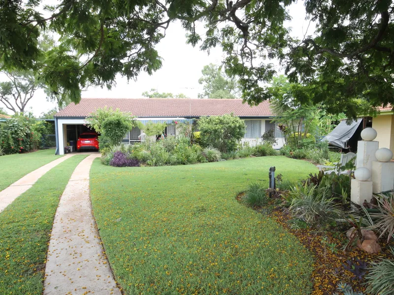 RETIRE TO GREENVALE - 4 BEDROOM BRICK HOME FOR ONLY $150,00