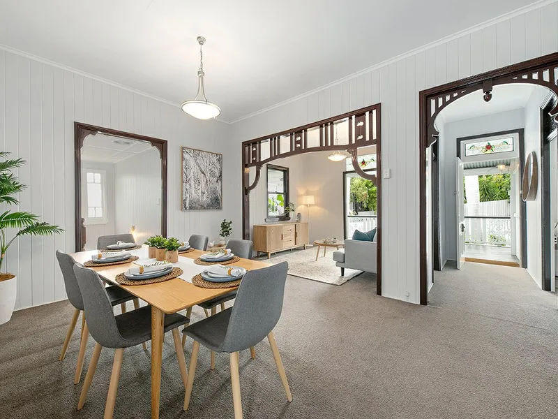 CHARACTER HOME IN NEW SCHOOL CATCHMENT WITH DUAL LIVING OPPORTUNITIES IF NEEDED