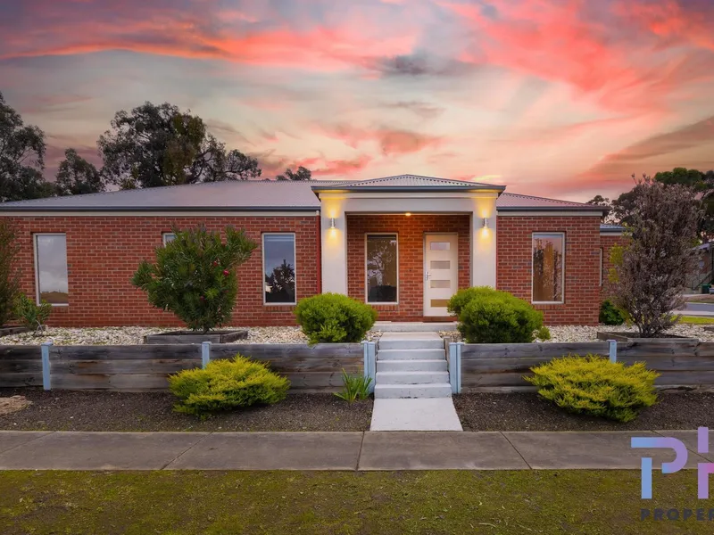 LOOKING FOR EASY-CARE AND A SUPERB LOCATION???