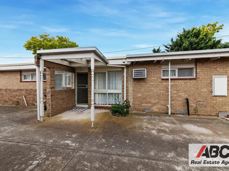 Stunning Residence! Affordable Home!