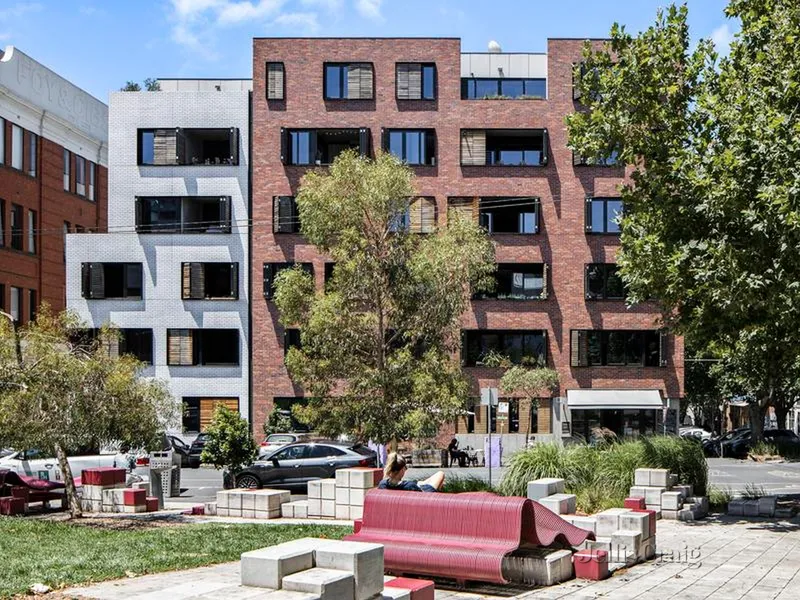 State-of-the-Art Style & Sustainability on the Park