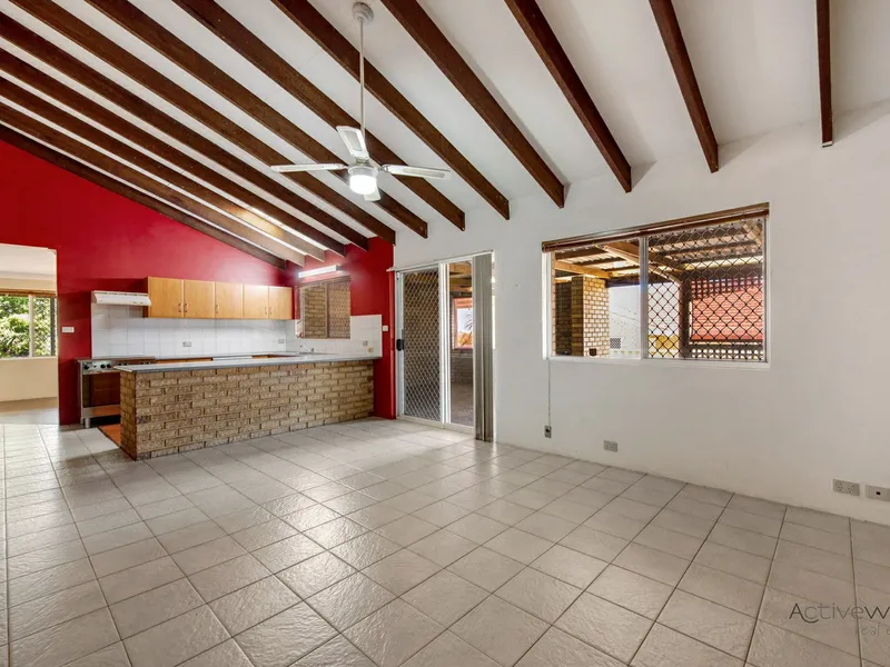 WAVE HELLO TO WAVERLEY