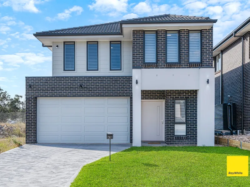 Elegant double-storey Home Perfect for you family.