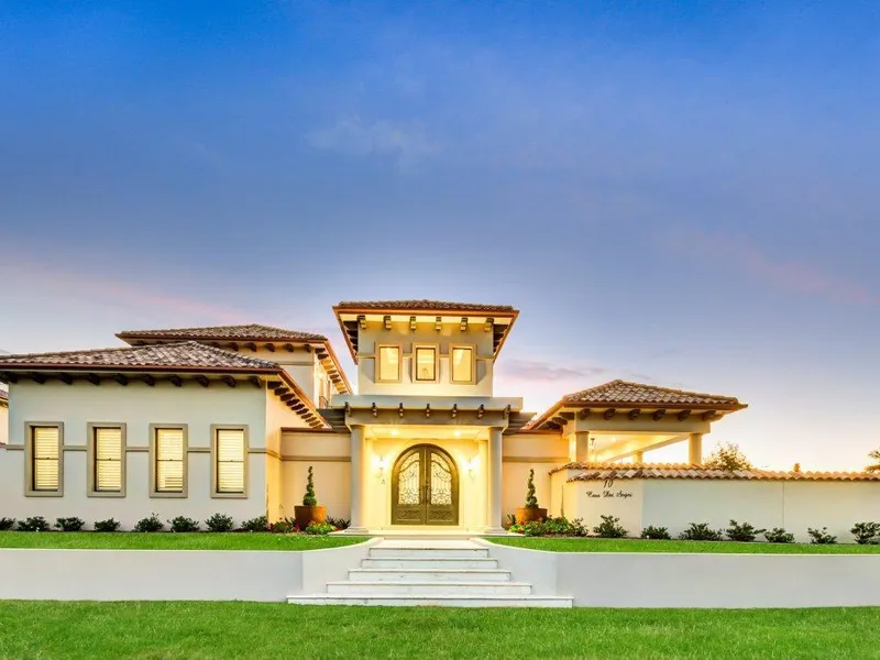 European Inspired Home - Casa Dei Sogni  (