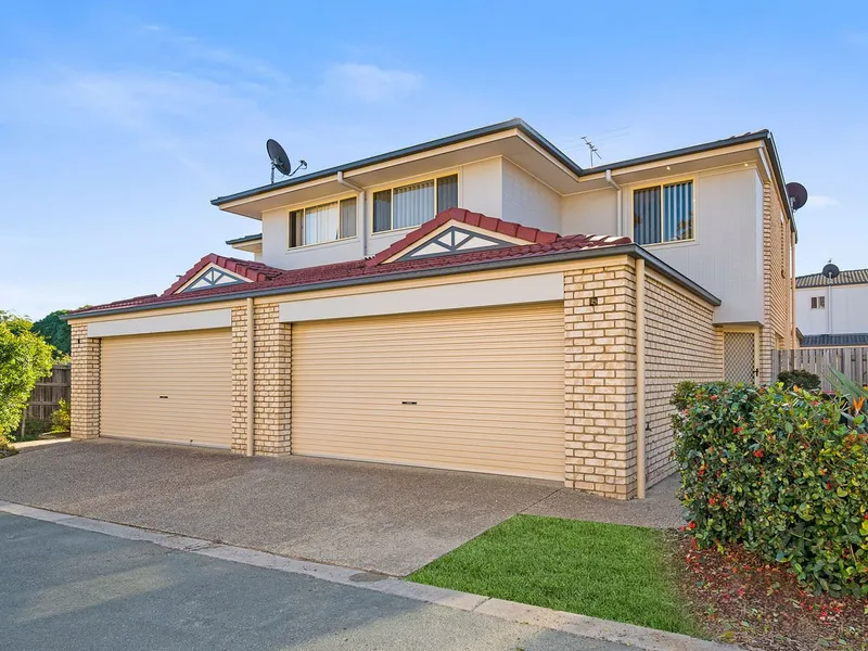 Secure Complex, Neat and Tidy Townhome.